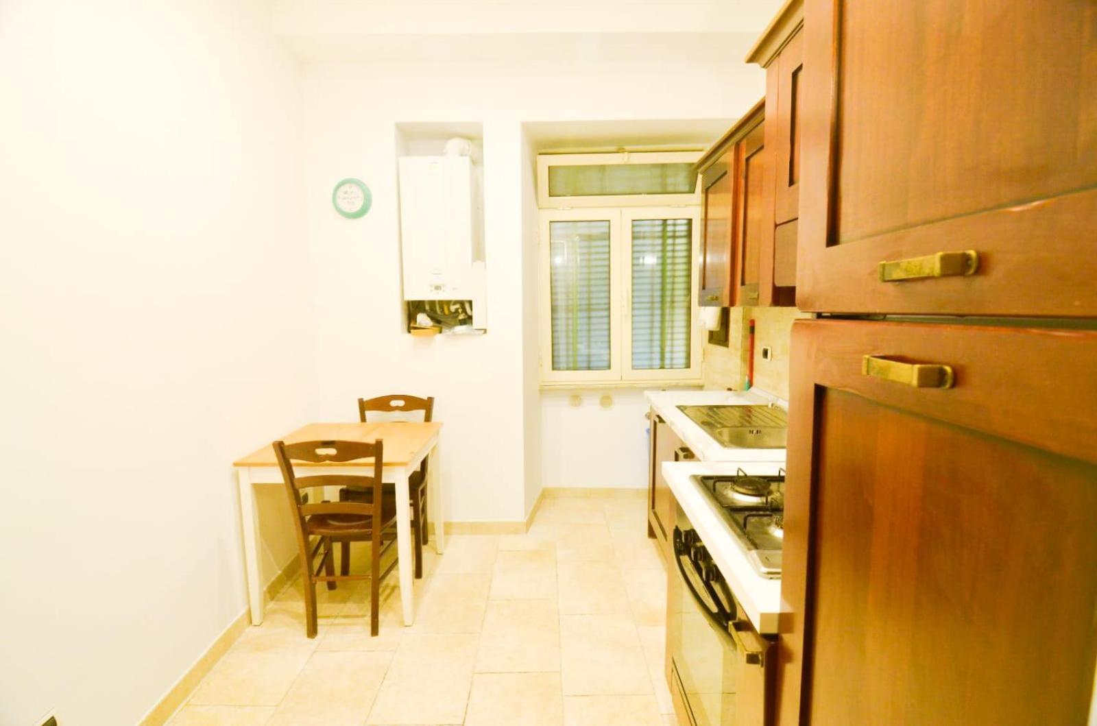 Roma Centro, Casa Vacanza 2 Bagni - Metro Ottaviano - Vaticano Appartement *